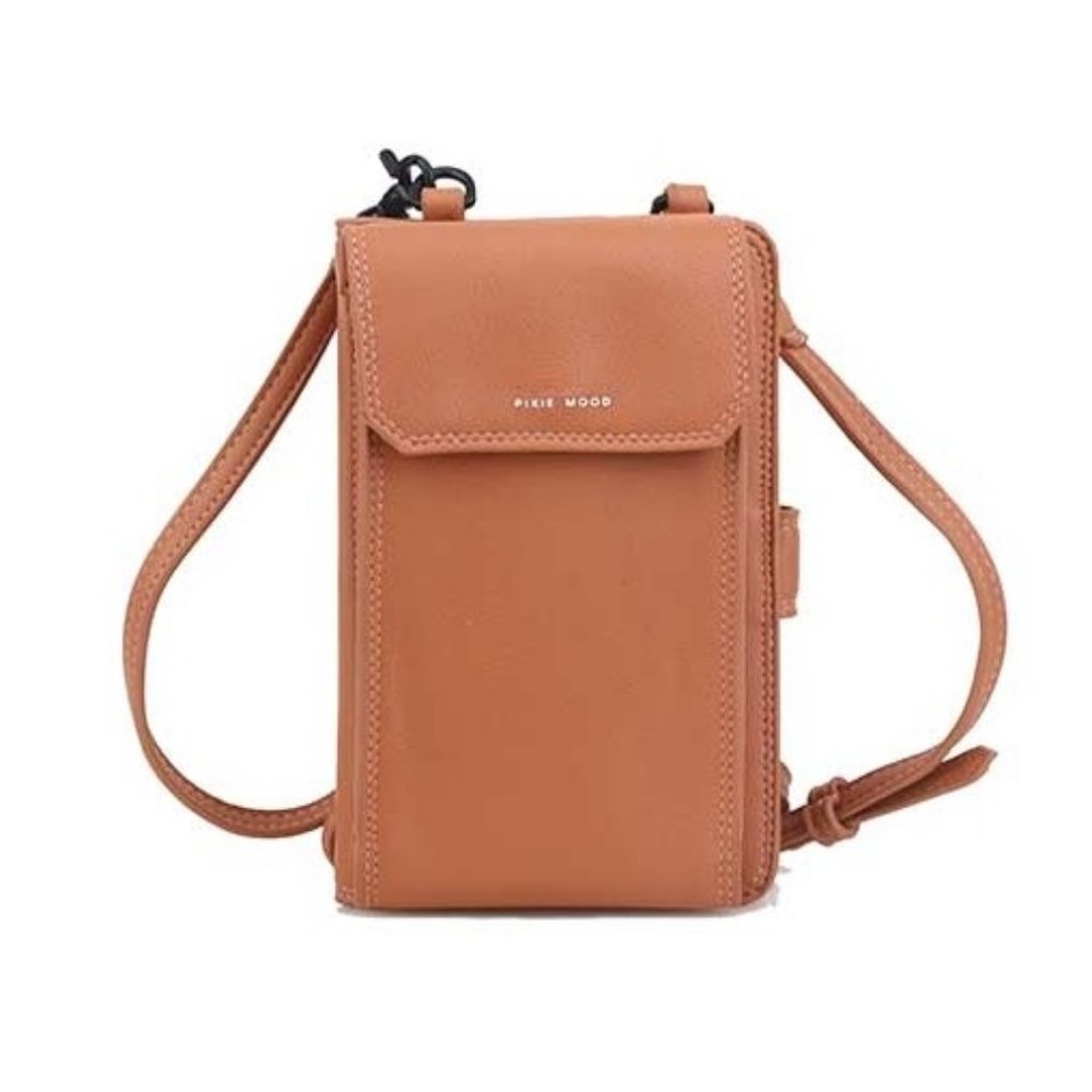 NWT Pixie Mood Rae Crossbody Bag Caramel Vegan Leather Phone Purse Adjustable